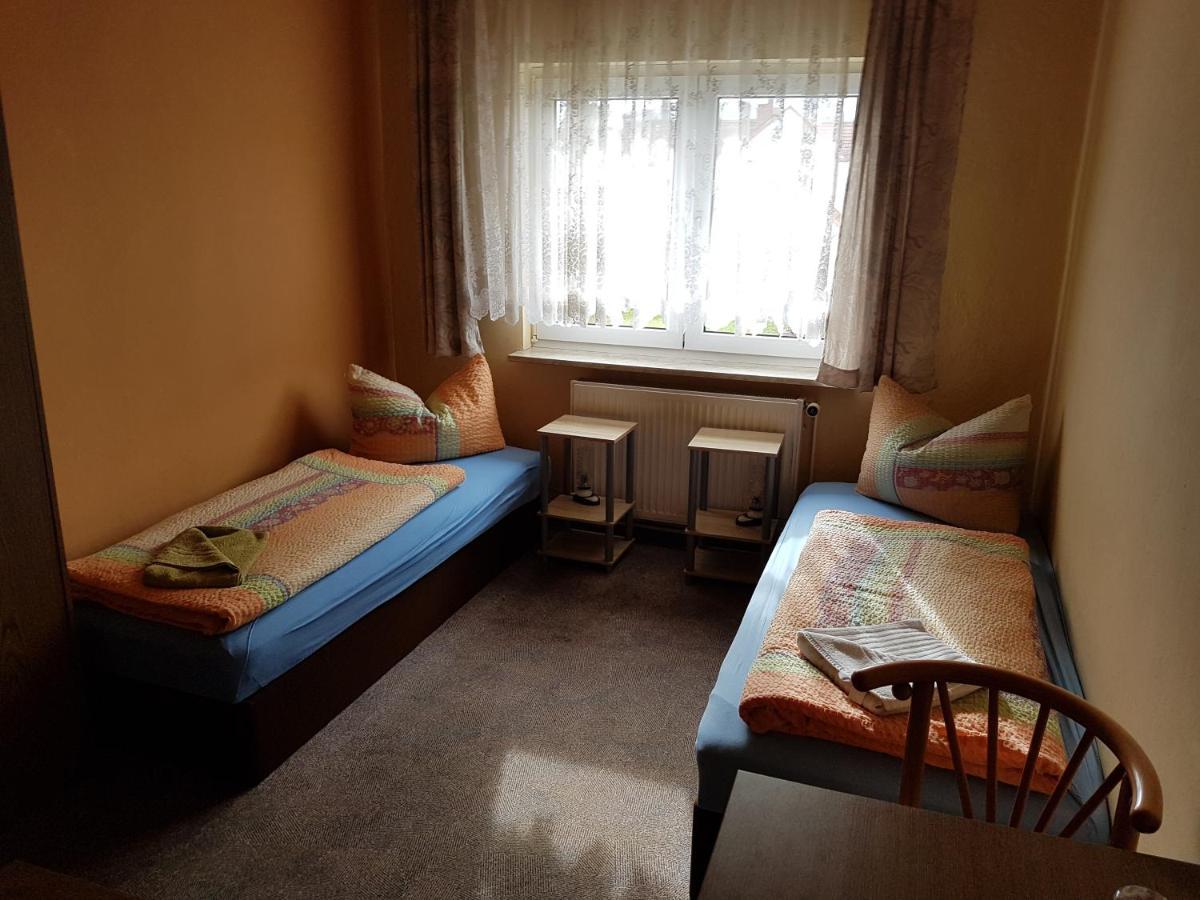 Hotel Arkona Genthin Extérieur photo